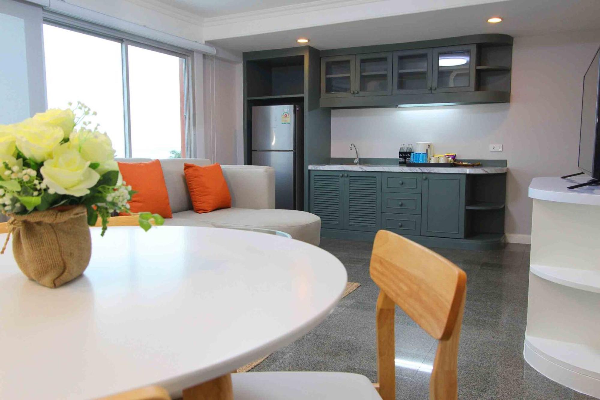 Coco Beach Hotel Jomtien Pattaya Екстериор снимка