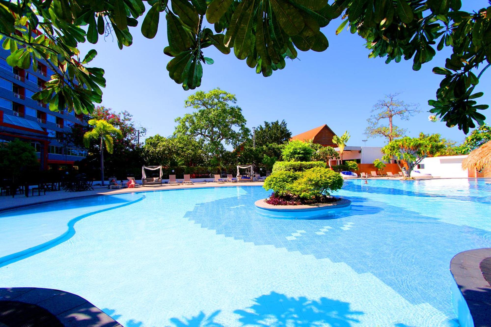 Coco Beach Hotel Jomtien Pattaya Екстериор снимка